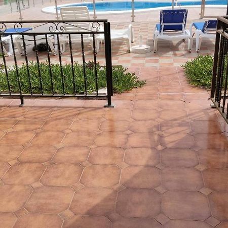 El Sol Chipeque, Los Cristianos Estudio Luaran gambar