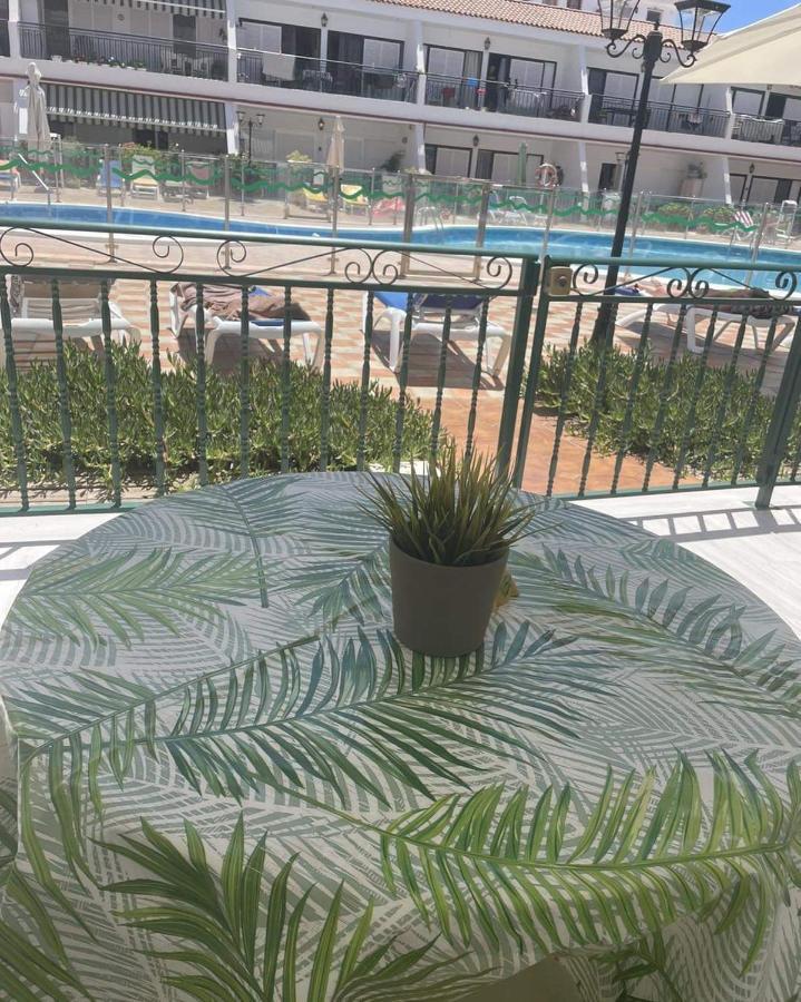 El Sol Chipeque, Los Cristianos Estudio Luaran gambar