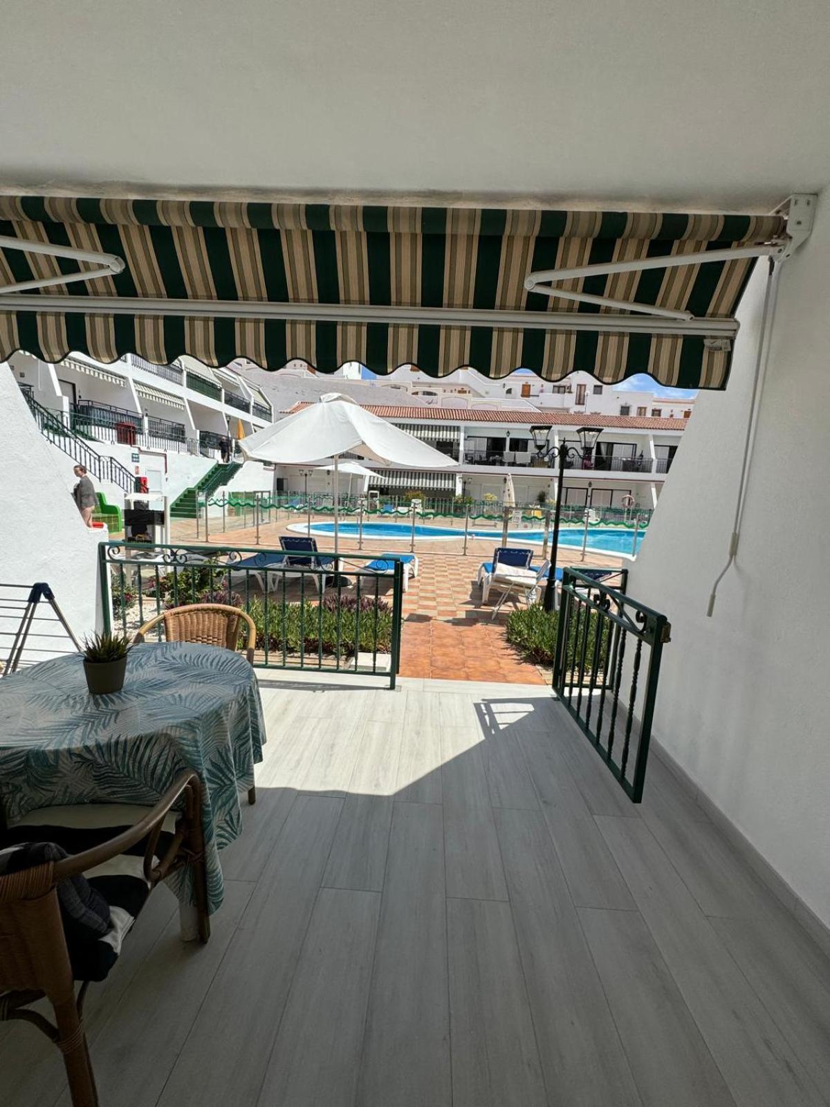 El Sol Chipeque, Los Cristianos Estudio Luaran gambar