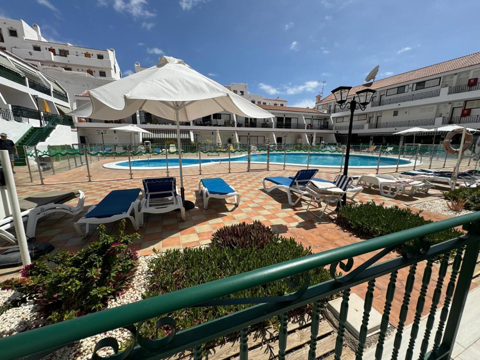 El Sol Chipeque, Los Cristianos Estudio Luaran gambar